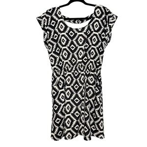 Aztec Boho L Mini Dress Black Ivory Geometric Tribal Artsy Southwestern Travel